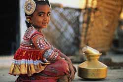 "குடம் தண்ணீரும் குழந்தையின் சிரிப்பும்"