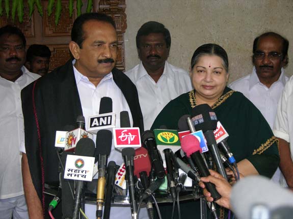Vaiko with Tamilnadu Chief Minister Jayalalitha