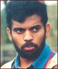 இலங்கையில் தடை செய்யப்பட்ட சர்ச்சைக்குரிய சிங்கள திரைப்பட இயக்குனர்களில் ஒருவர் அசோக கங்கம.
