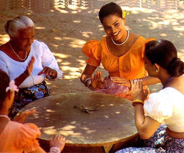 Sinhala Wedding Image